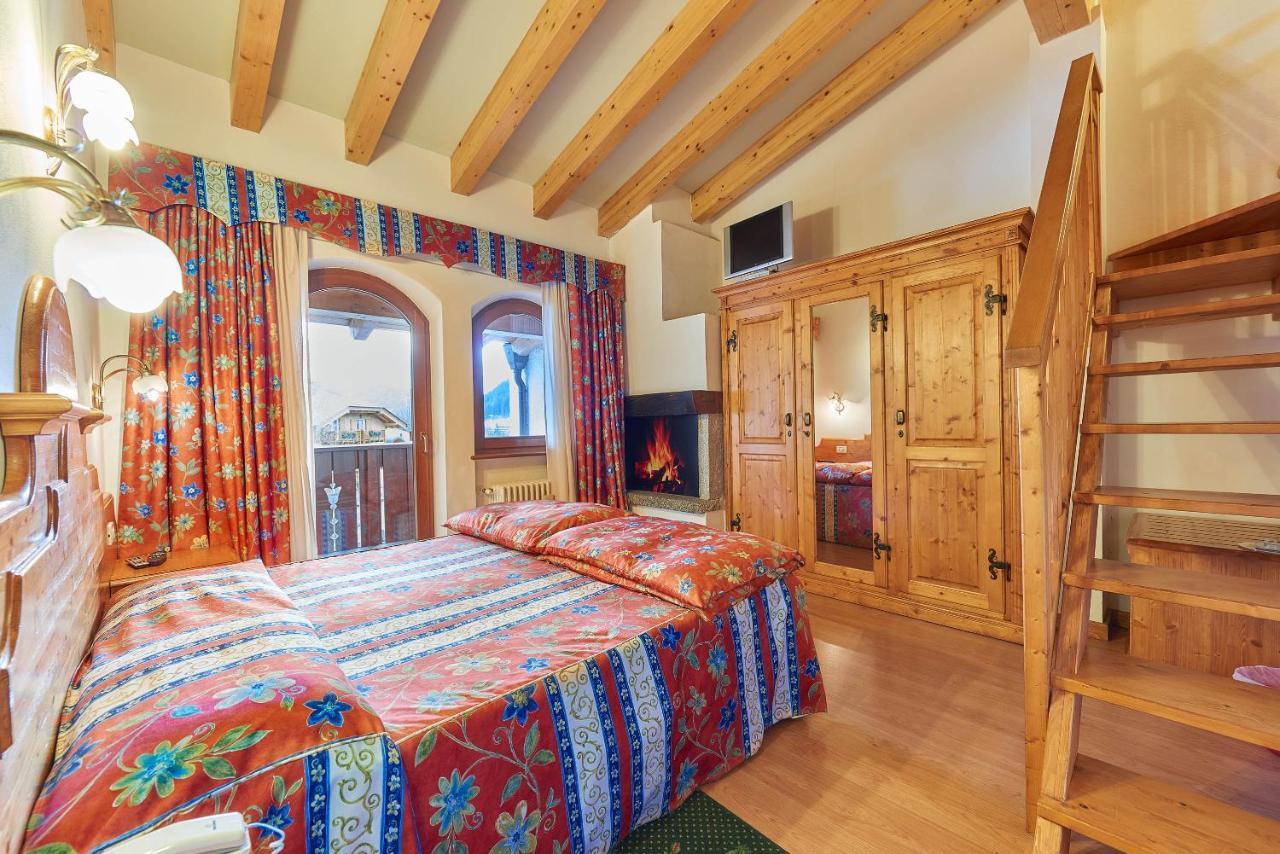 Hotel Bonapace ***S Мадонна-ди-Кампильо Экстерьер фото