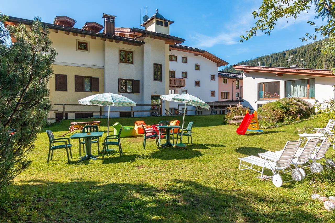 Hotel Bonapace ***S Мадонна-ди-Кампильо Экстерьер фото
